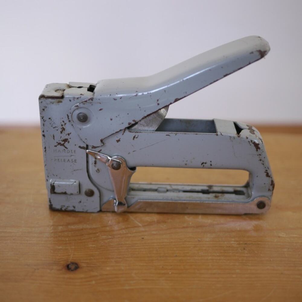Vintage Swingline #101 Tacker Industrial Grey Heavy Staple Gun 101-4 101-5 USA